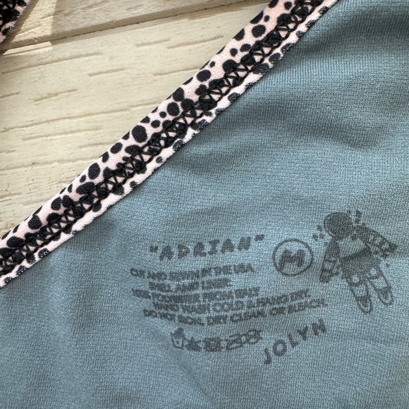 leopard print jolyn top medium - Picture 3 of 3